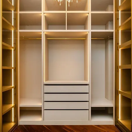 아파트 Whome Timeless Luxury In Historical Center