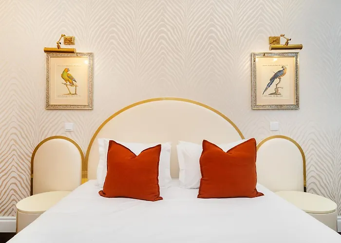 아파트 Whome Timeless Luxury In Historical Center