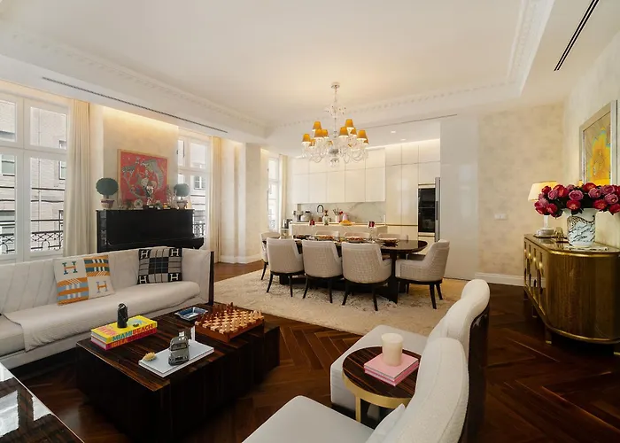 Whome Timeless Luxury In Historical Center Apartament Lizbona