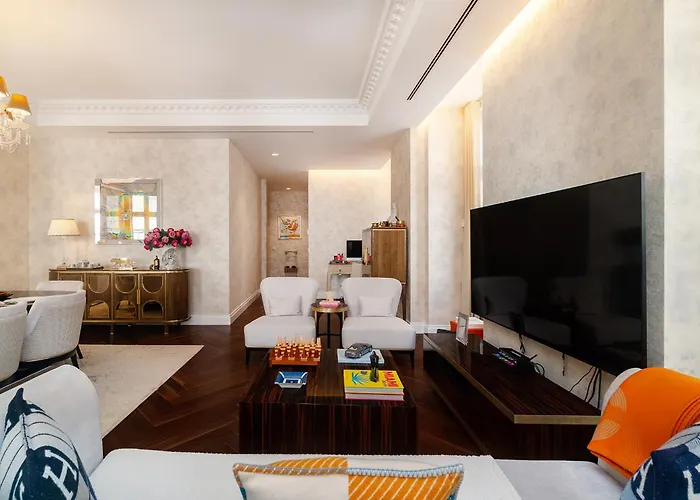 Whome Timeless Luxury In Historical Center *