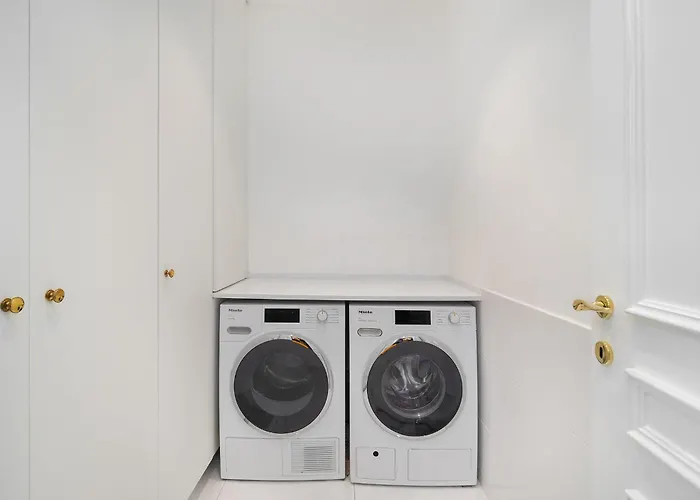 Whome Timeless Luxury In Historical Center Apartament Lizbona